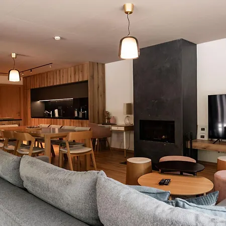 Max Relax Summercard Included In-ski Out シャレー