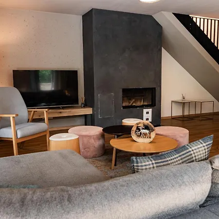 Max Relax Summercard Included In-ski Out *