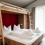 Alpstuga Max Relax Summercard Included In-ski Out Zell am See