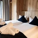 Alpstuga Max Relax Summercard Included In-ski Out *